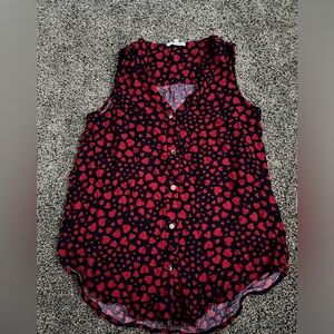 Red heart tank top